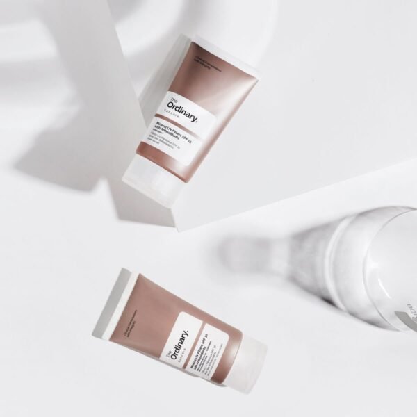 Mineral UV Filters SPF 15 with Antioxidants